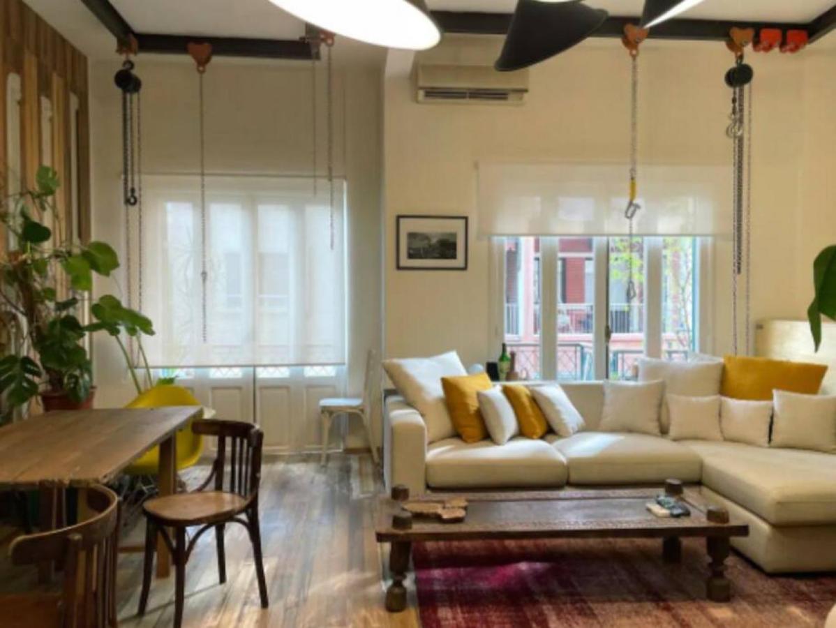 Designer 1br In Gemmayze Apartment Beirut